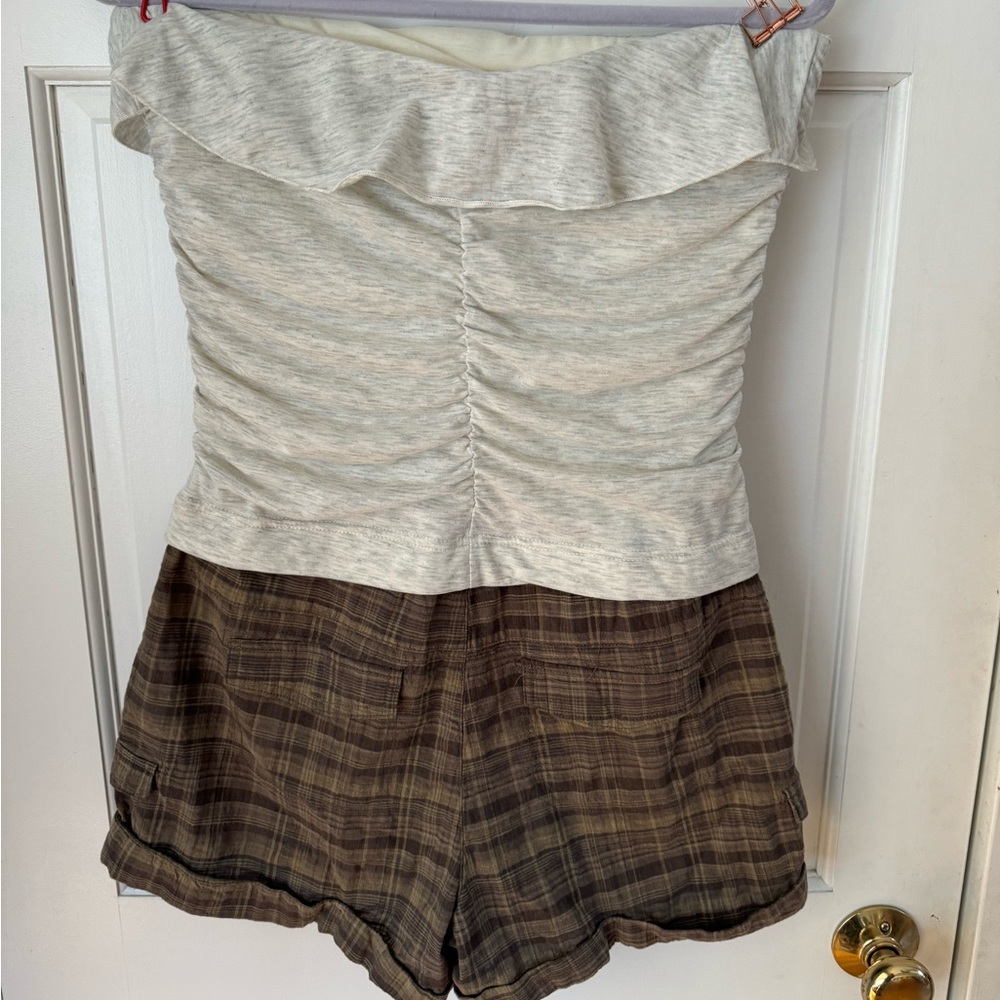 Strapless romper